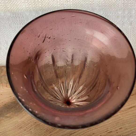 Amethyst Bubble Glass Vase 9 1/2 in tall x 4 in wide, Great Condition - Picture 4 of 8